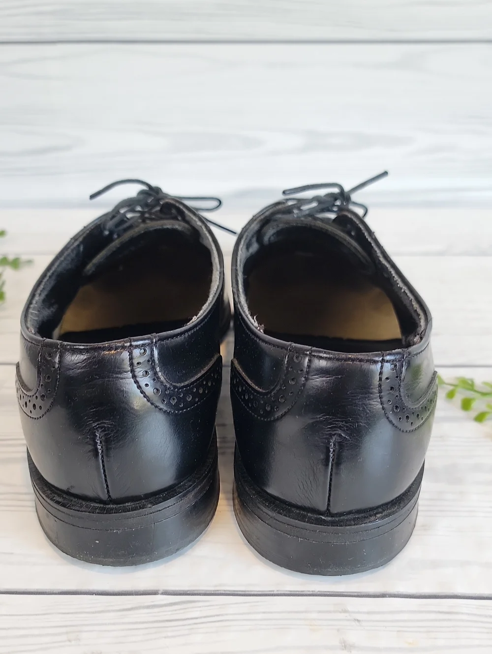 Dexter timeless black